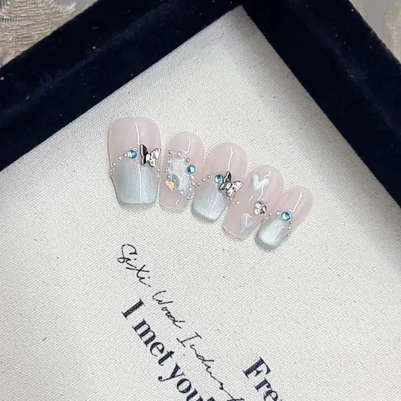 Decorative Butterfly-Embellished Press-On Nail Art Stornfield