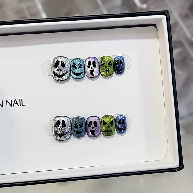 Creative Themed Press-On Nail Set Stornfield