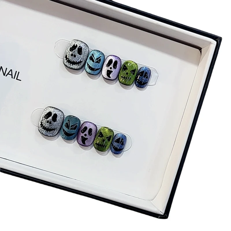 Creative Themed Press-On Nail Set Stornfield