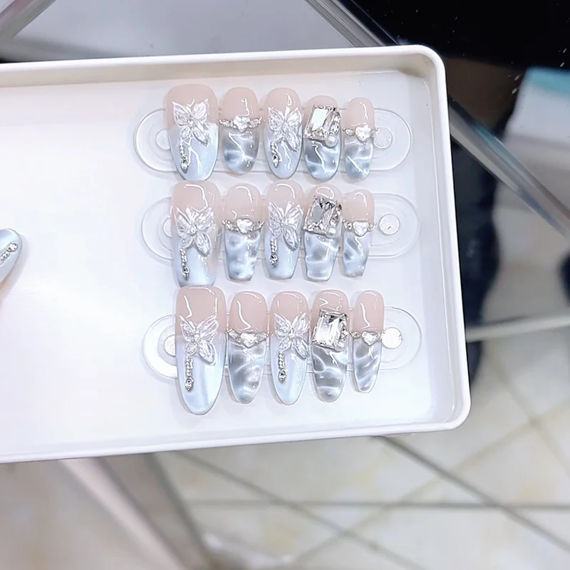 Butterfly-Embellished Press-On Nail Set Stornfield