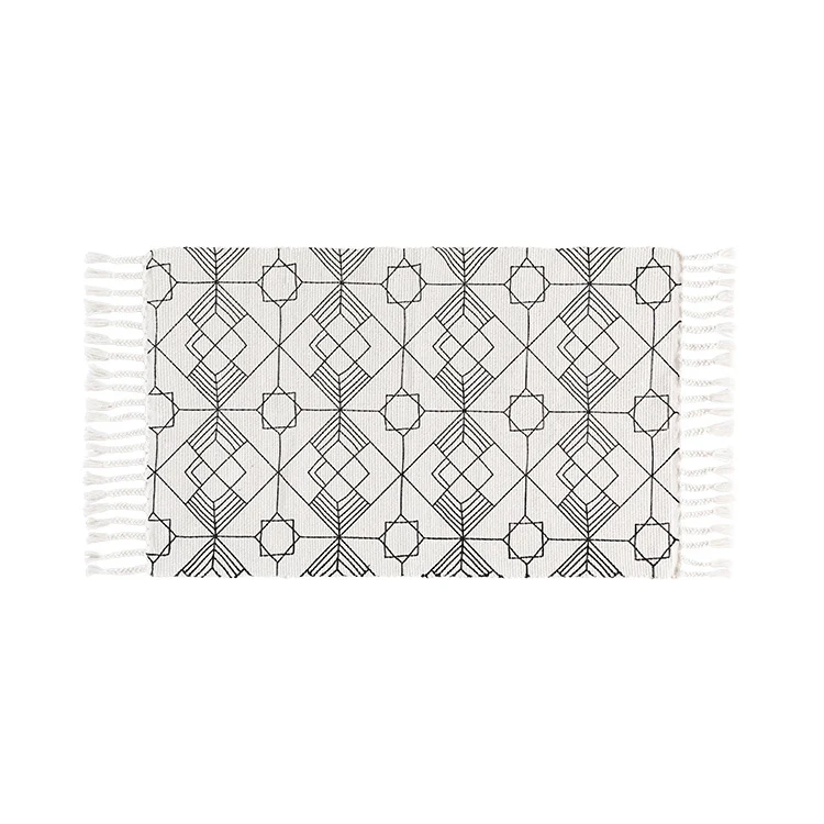 Flat-woven entrance runner made of cotton blend with geometric tile pattern and fringes Stornfield