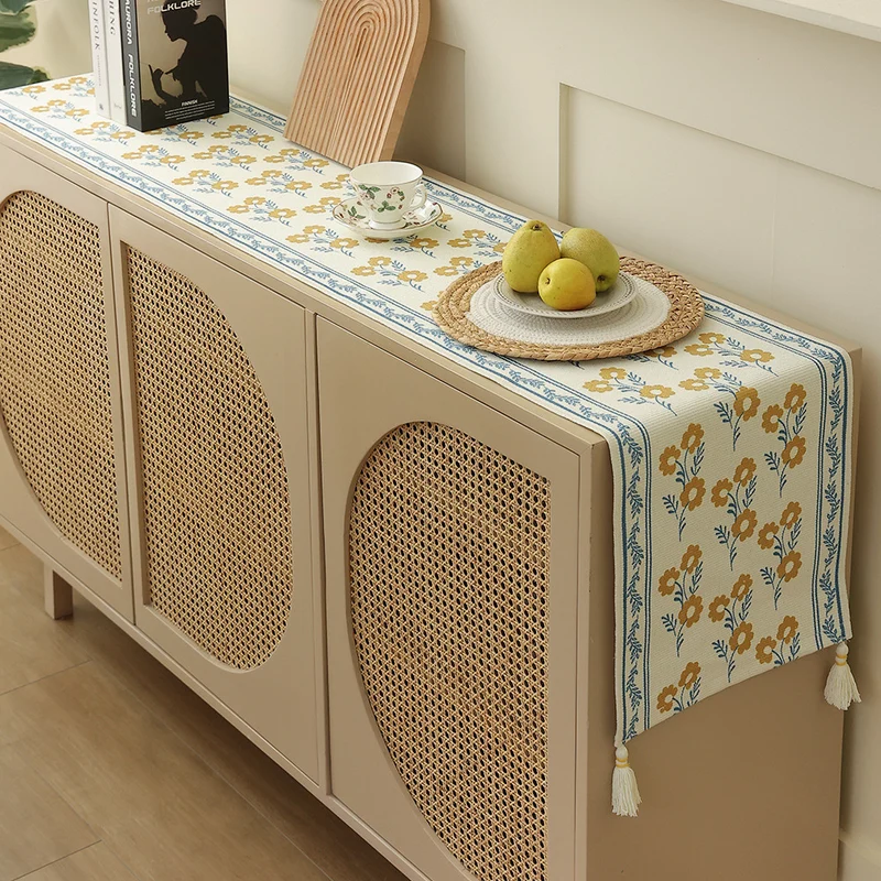 decorative table runner made of woven cotton with tassels Stornfield