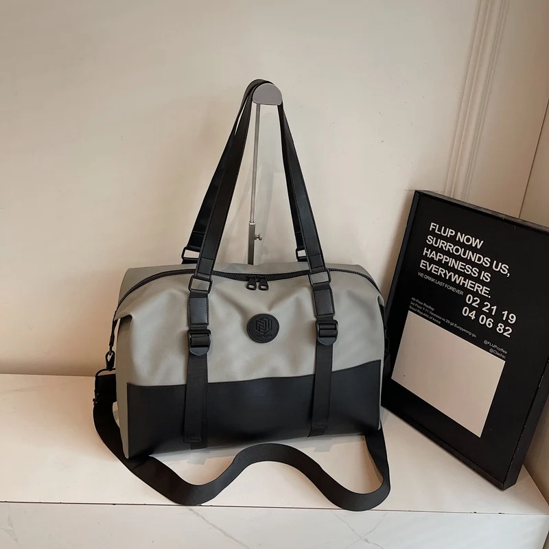 Stylische Multi-Compartment Reise-Duffel-Tasche Karnz