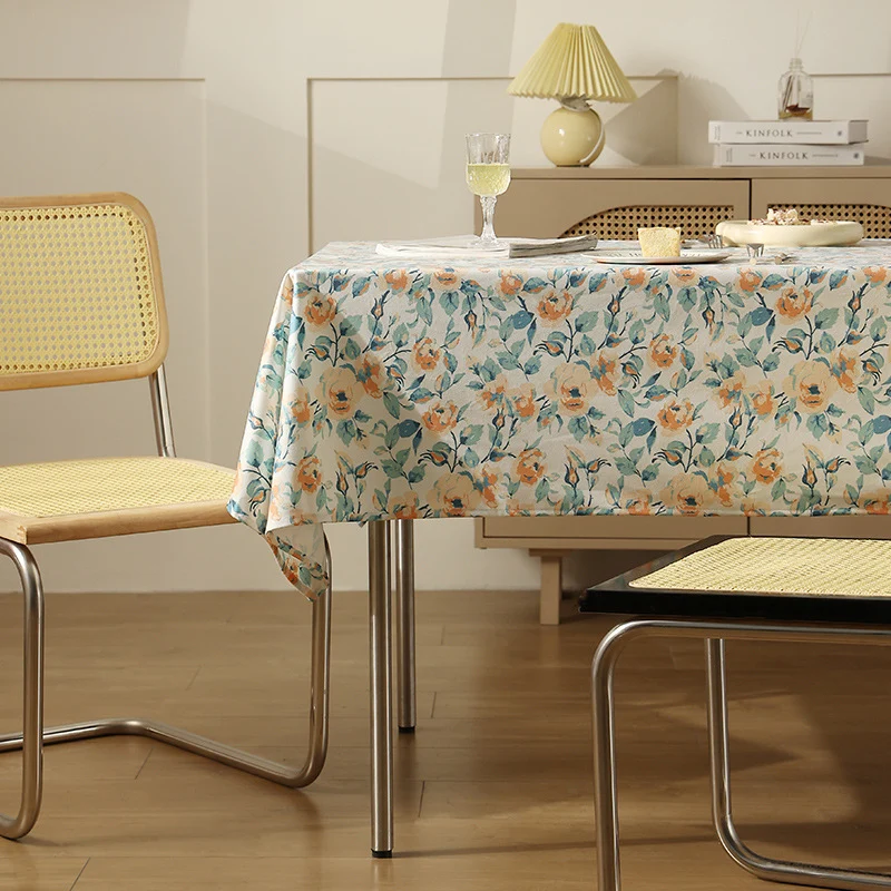 Wipeable tablecloth made of polyester with floral watercolor look and water-repellent coating Stornfield