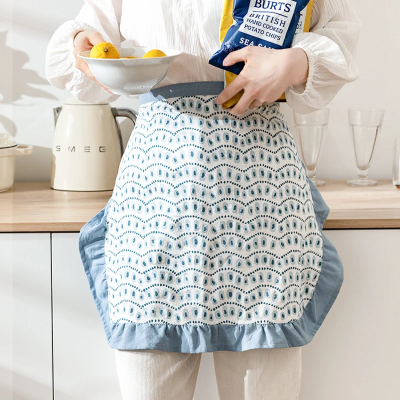 Waist apron with ruffles and woven geometric pattern Stornfield