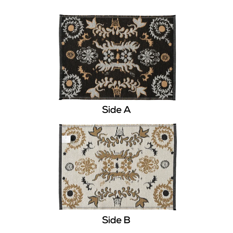 Reversible woven rug runner with ornamental jacquard structure Stornfield