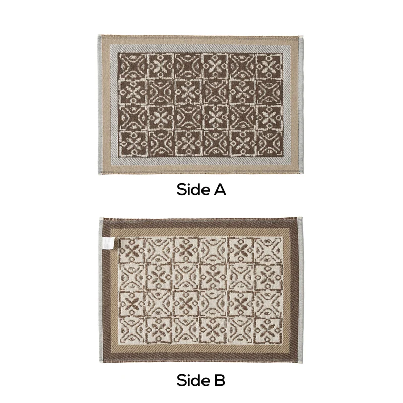 Reversible woven rug runner with ornamental jacquard structure Stornfield