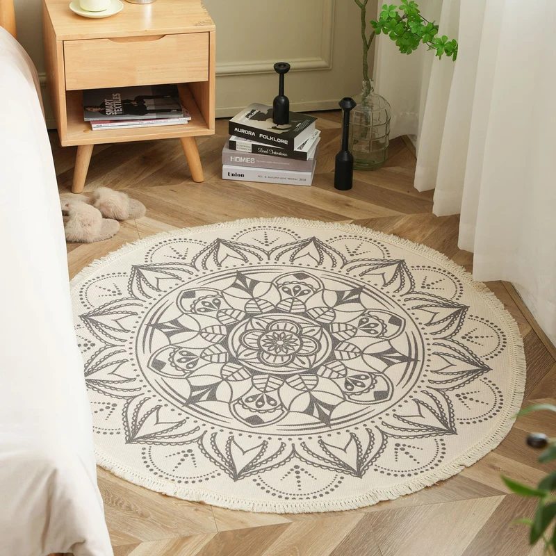 Round woven rug with mandala motif, flat cotton-jute mix and fringes Stornfield