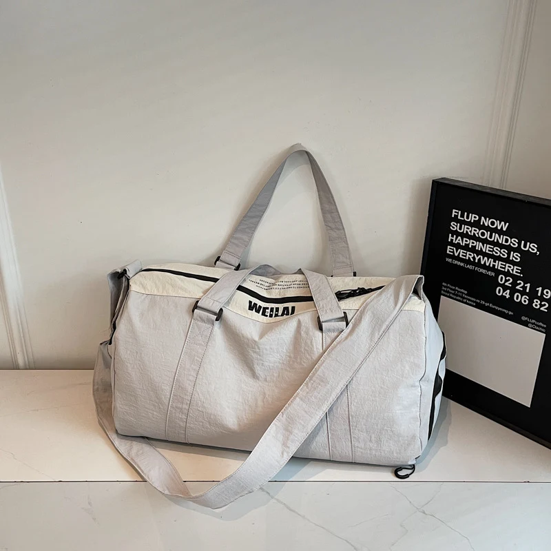 Geräumige Sport-Reise-Duffle-Tasche Karnz