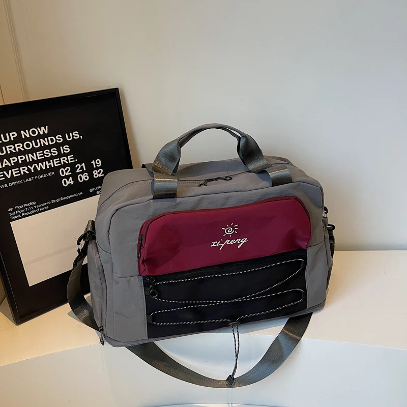 Geräumige Mehrfach-Fach Reisetasche Karnz