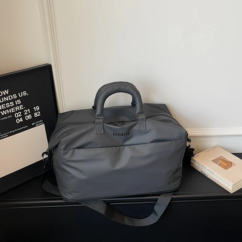 Premium Mehrzweck Reisetasche Karnz
