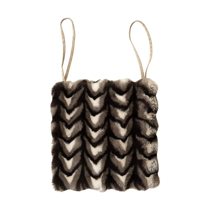 Artificial fur shoulder bag in square zigzag relief Stornfield