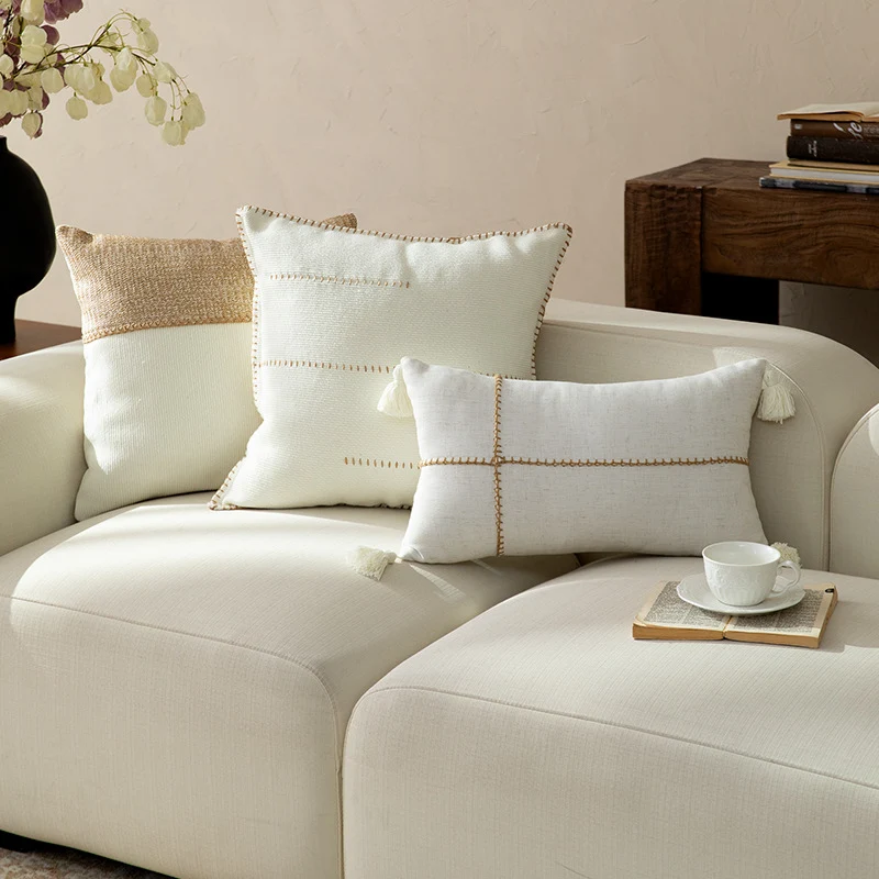 Two-tone knitted decorative cushion cover with structure mix Stornfield