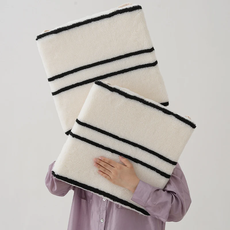 Reversible seat cushion made of teddy plush with non-slip bottom and contrast stripes Stornfield