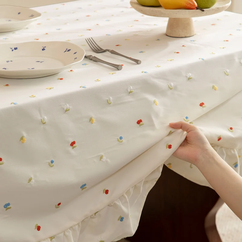 Tablecloth with embroidered mini flower pattern and ruffled edge Stornfield