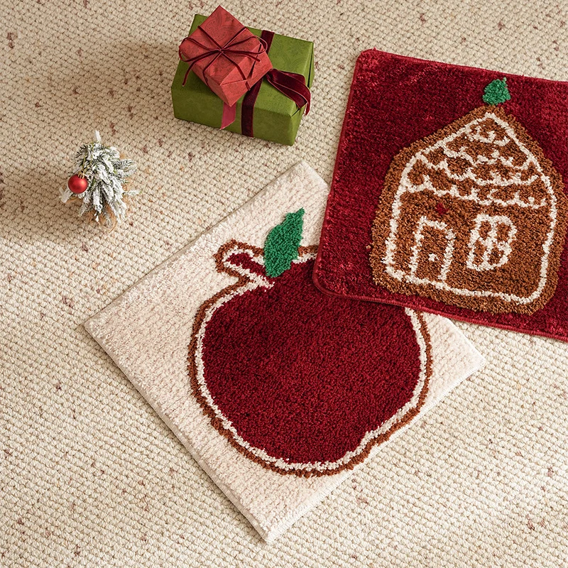 Tufted Christmas placemat with gingerbread house motif Stornfield