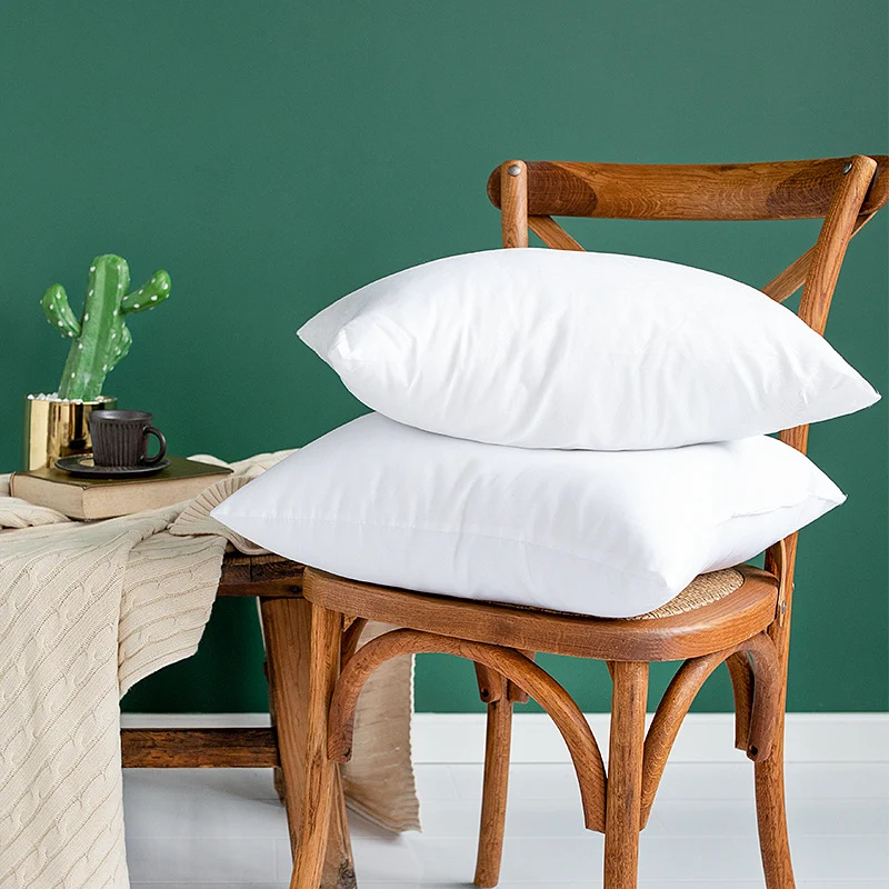 Ergonomic comfort pillow with hypoallergenic filling Stornfield