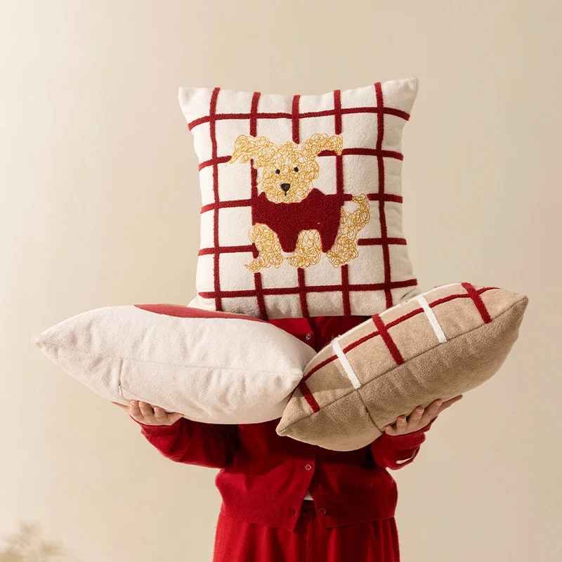 Decorative pillow with embroidered dog apple motif and soft terry cover Stornfield