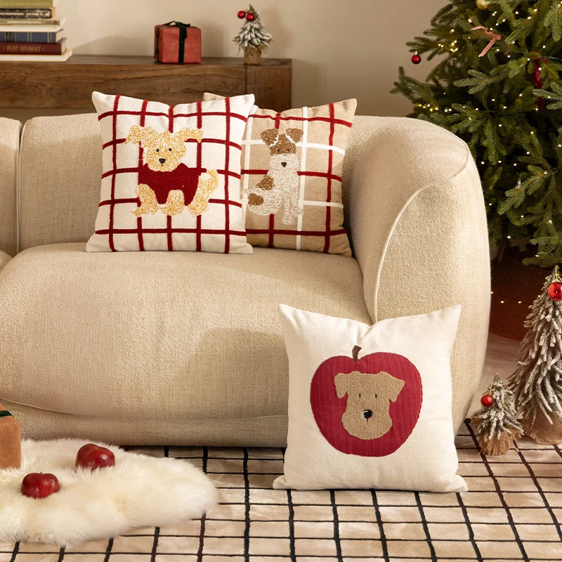 Decorative pillow with embroidered dog apple motif and soft terry cover Stornfield