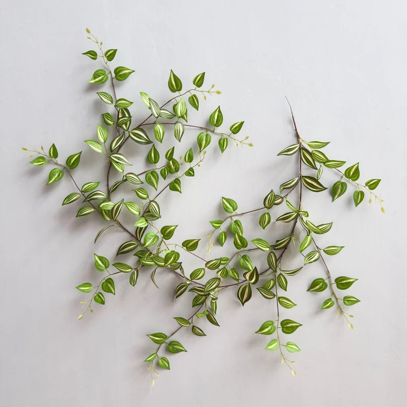 Lifelike Artificial Plant