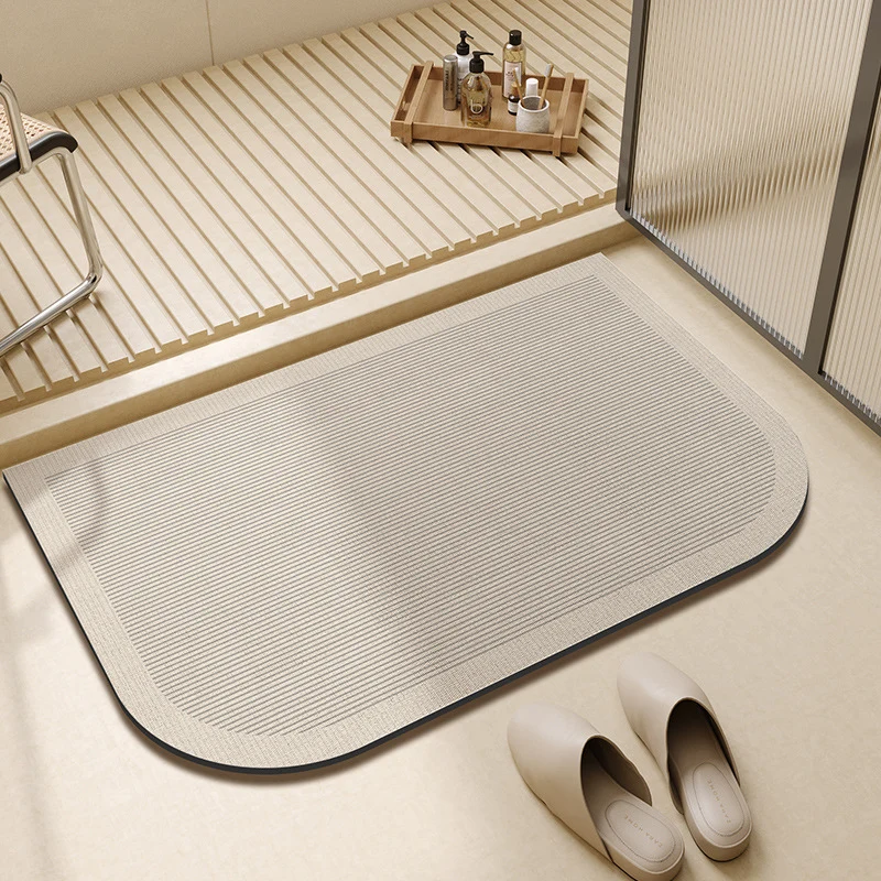 Vintage-Inspired Floral Printed Bath Mat
