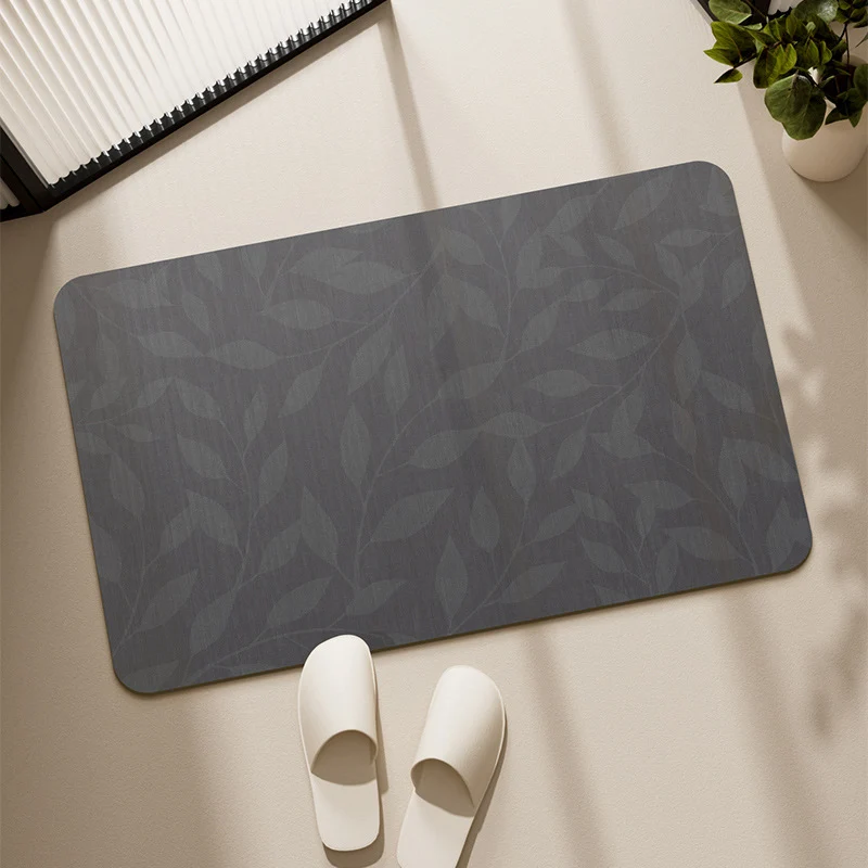 Decorative Low-Profile Absorbent Leaf-Pattern Bathroom and Entry Mat