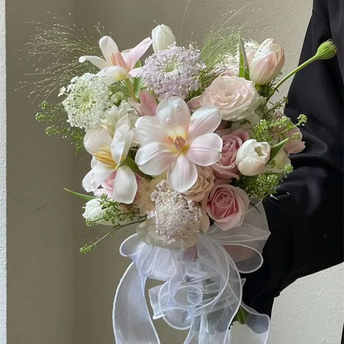 Luxurious Floral Bridal Bouquet