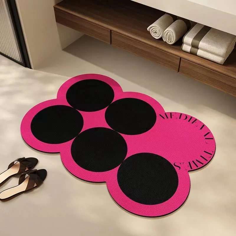 Modern Absorbent Bath Mat