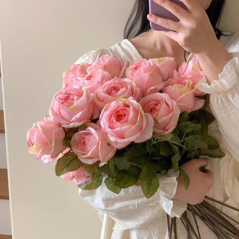 Lifelike Silk Rose Bouquet