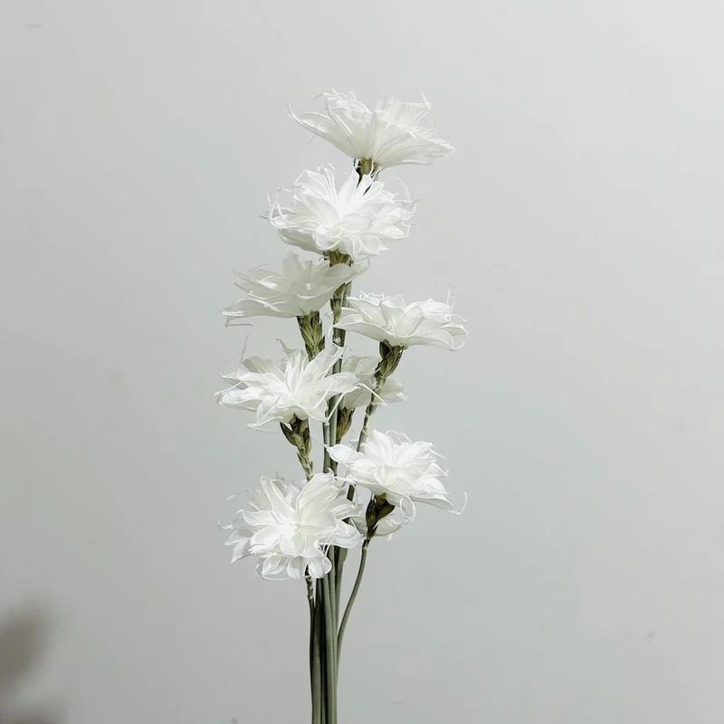 Lifelike Floral Stem Bouquet with Textured Petals