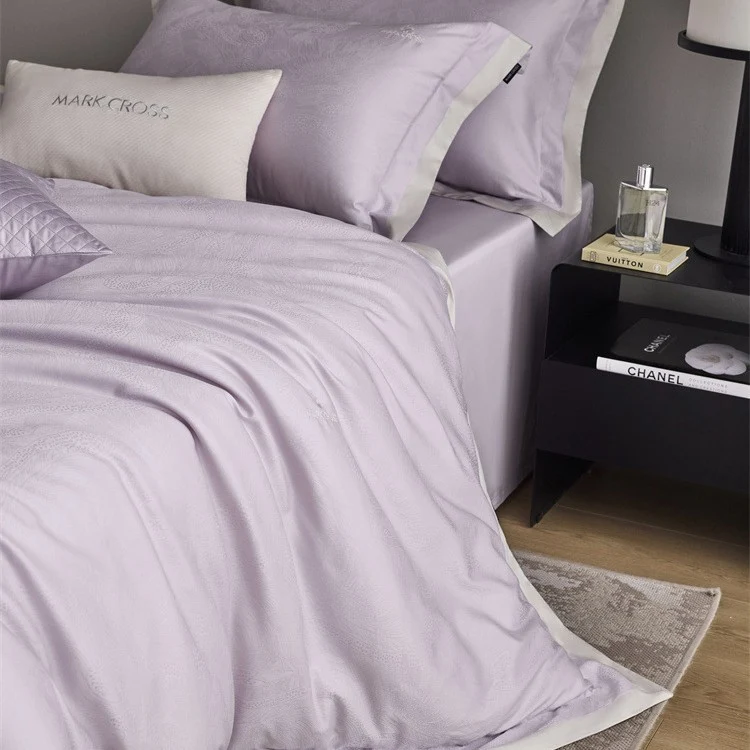 Premium Bettbezug-Set mit dezenter Jacquard-Struktur und Zierband Karnz