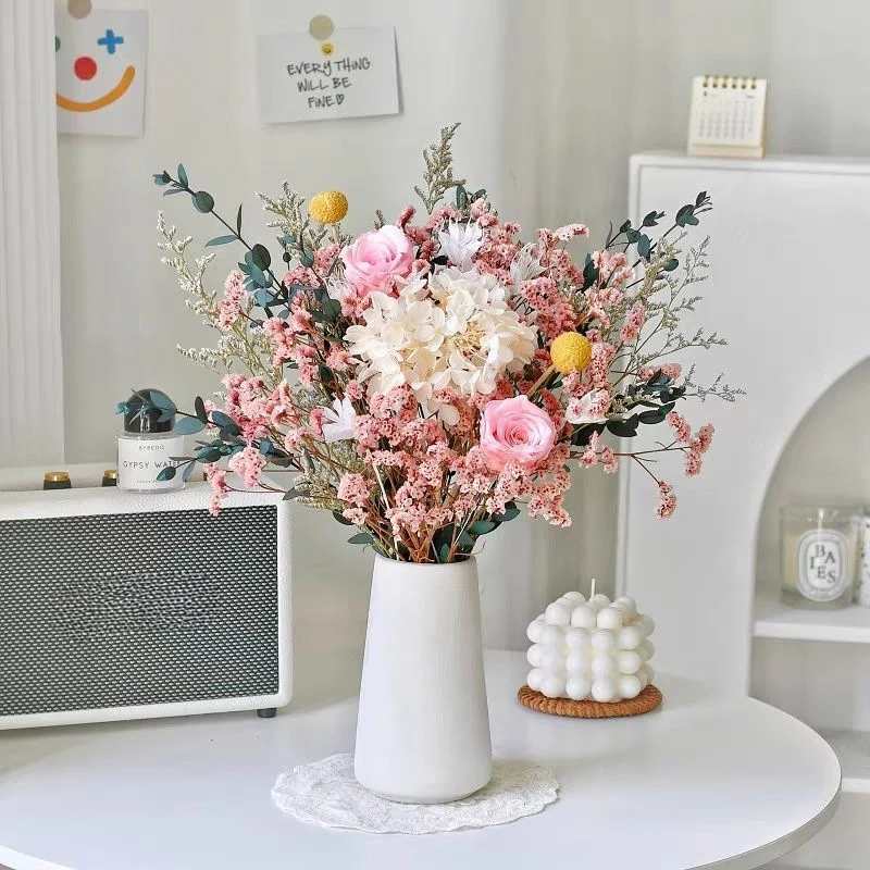 Dried Floral Décor Arrangement