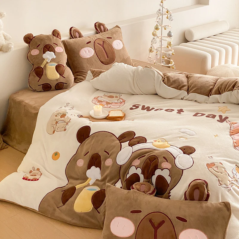 Flauschige Bettwäsche-Garnitur mit gesteppter Kuscheloberfläche, 3D-Teddy-Applikationen und wärmender Microfaserfüllung Karnz