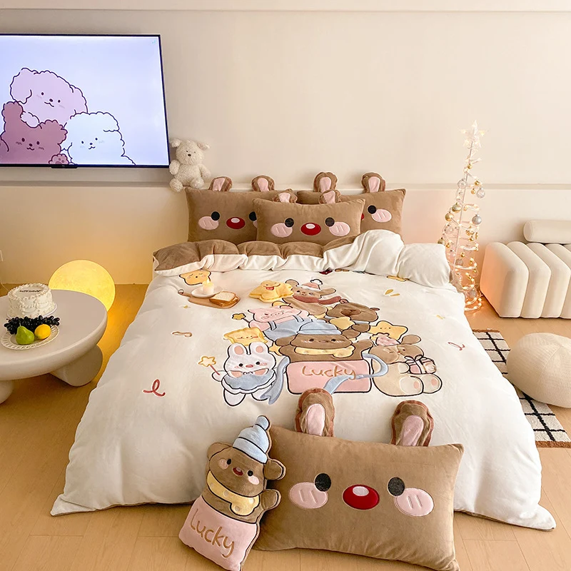 Flauschige Bettwäsche-Garnitur mit gesteppter Kuscheloberfläche, 3D-Teddy-Applikationen und wärmender Microfaserfüllung Karnz