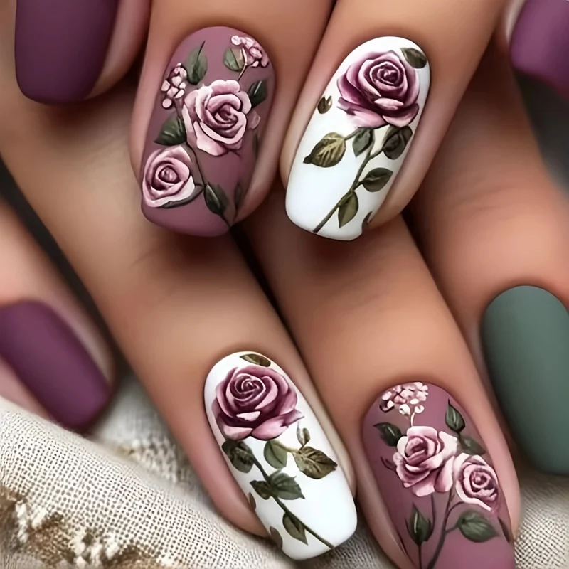 Lebendige florale Nagelkunst-Verbesserungen Karnz