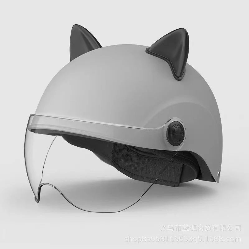 Sleek Protective Helmet Stornfield
