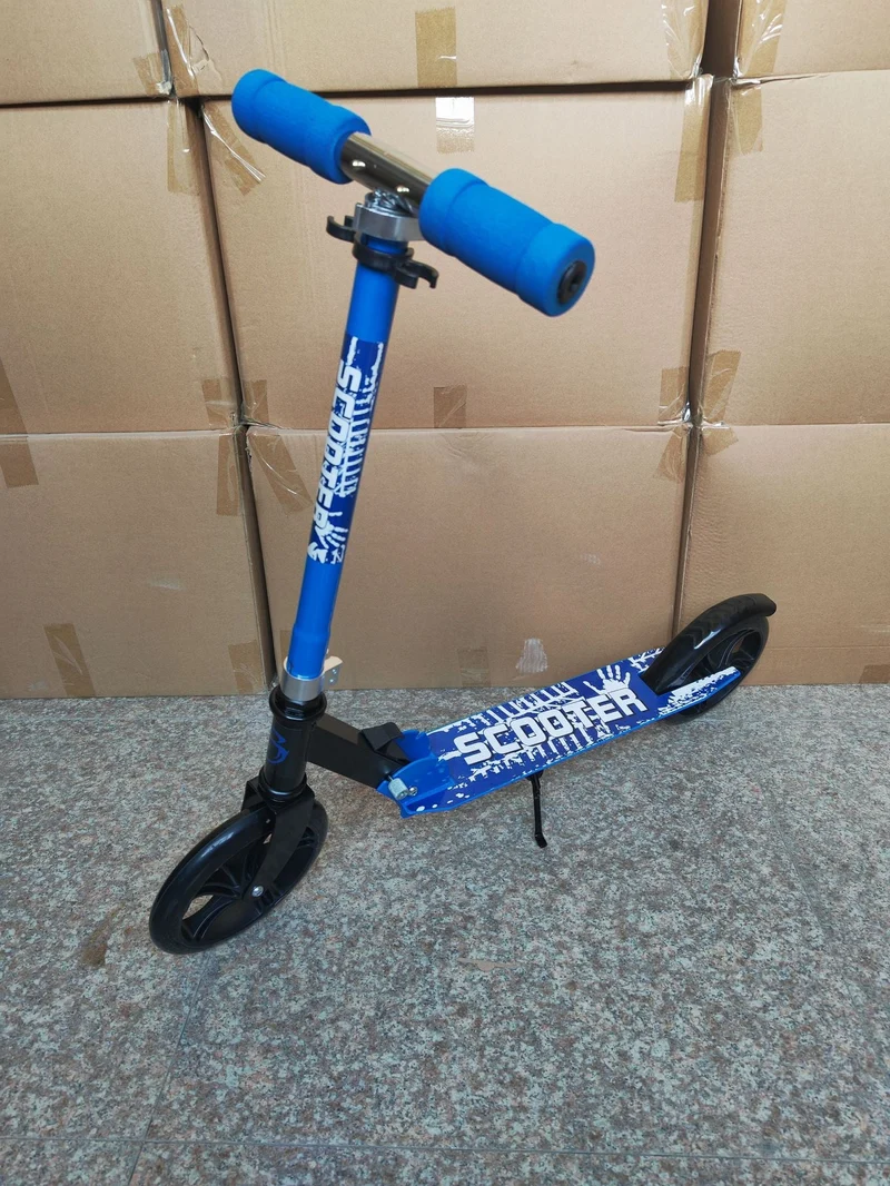 High-Performance Kick Scooter Stornfield