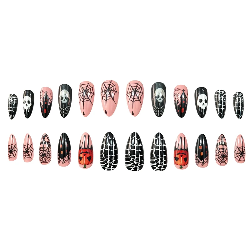 Themenbezogene Halloween Nagelkunst Karnz