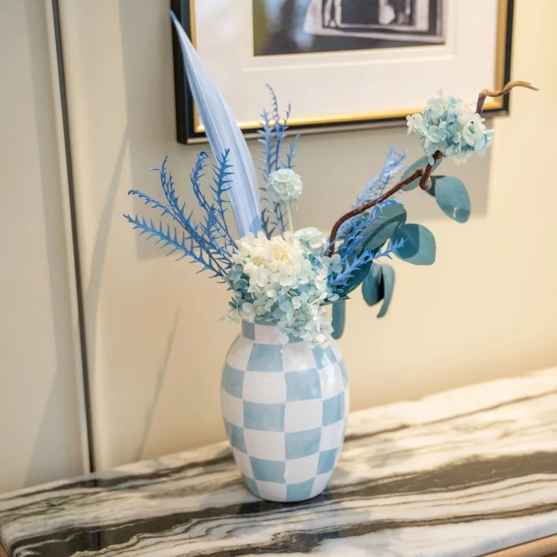 Decorative Floral Vase with Dried Plants