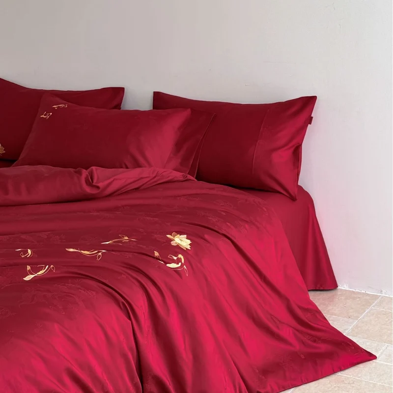 Baumwoll‑Satin Bettbezuggarnitur mit feiner Lotus‑Stickerei und seidig‑weichem Griff Karnz