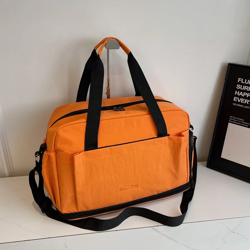 Versatile Travel Duffle Bag with Multiple Pockets Stornfield
