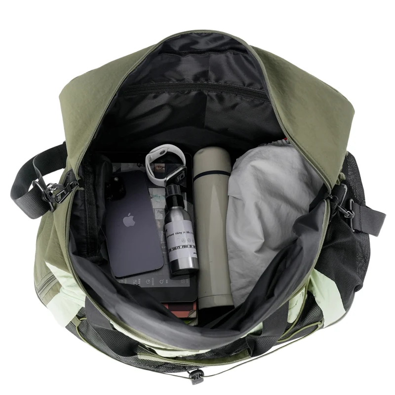 Versatile Travel Duffel Bag with Mesh Details Stornfield