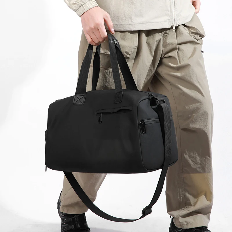 Versatile Travel Duffel Bag with Adjustable Straps Stornfield