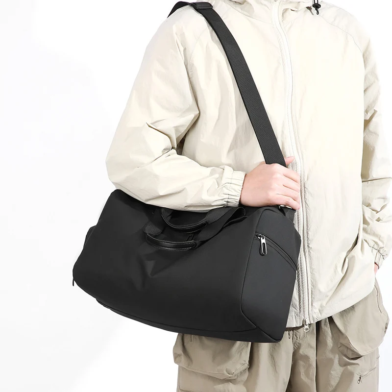 Versatile Travel Duffel Bag with Adjustable Straps Stornfield