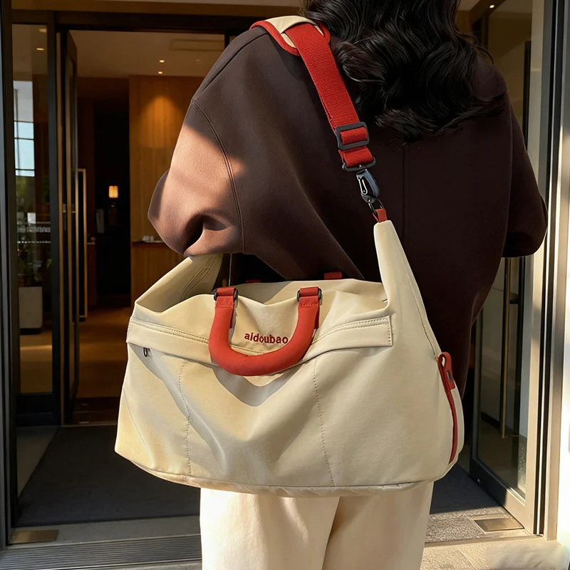 Versatile Structured Travel Duffle Bag Stornfield