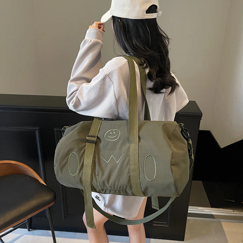 Versatile Sports Duffel Bag with Multi-Functional Compartments Stornfield