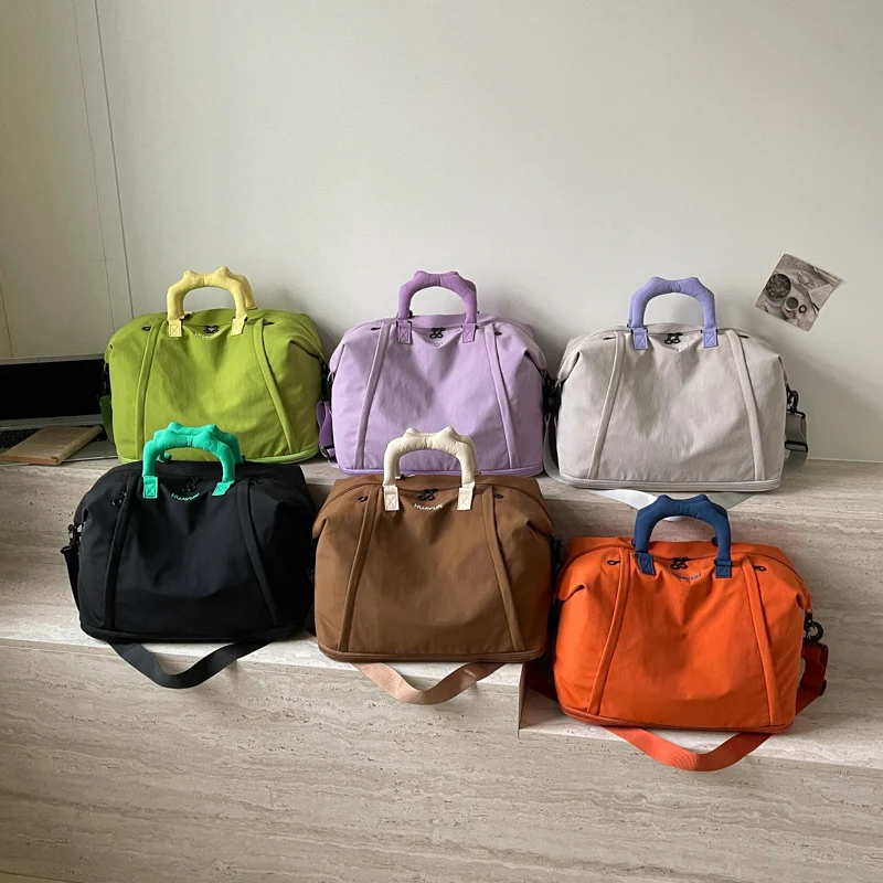 Versatile Multi-Pocket Travel Duffel Bag Stornfield