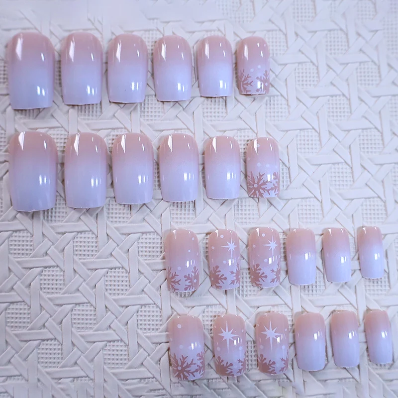 Winter Wonderland Nagelkunst Design Karnz