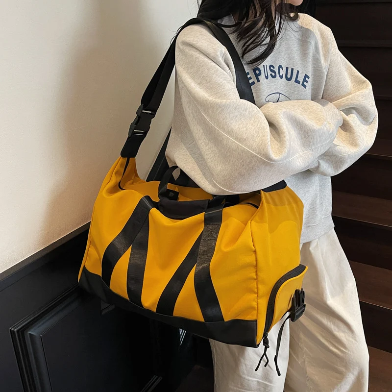 Versatile Heavy-Duty Travel Duffle Bag Stornfield