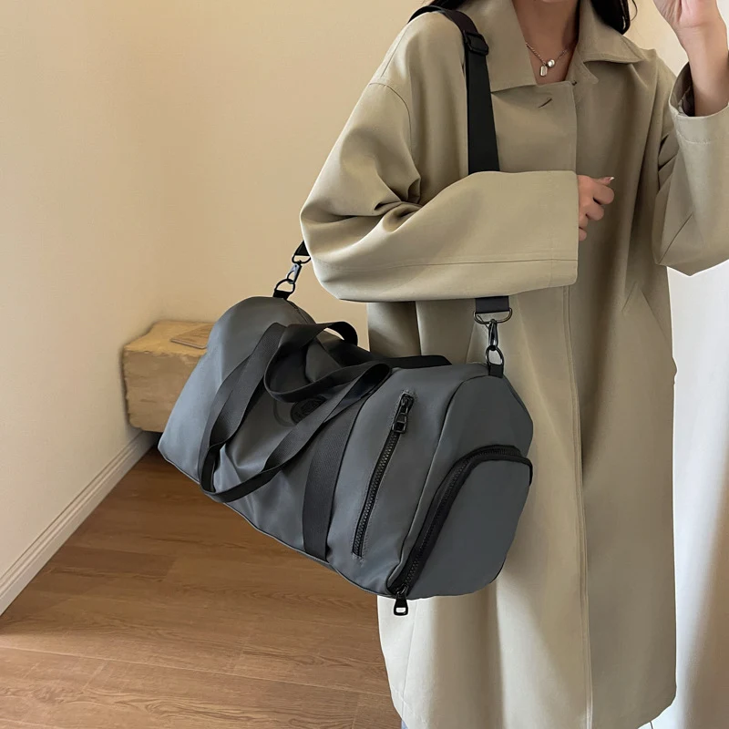 Versatile Functional Sports Duffel Bag Stornfield